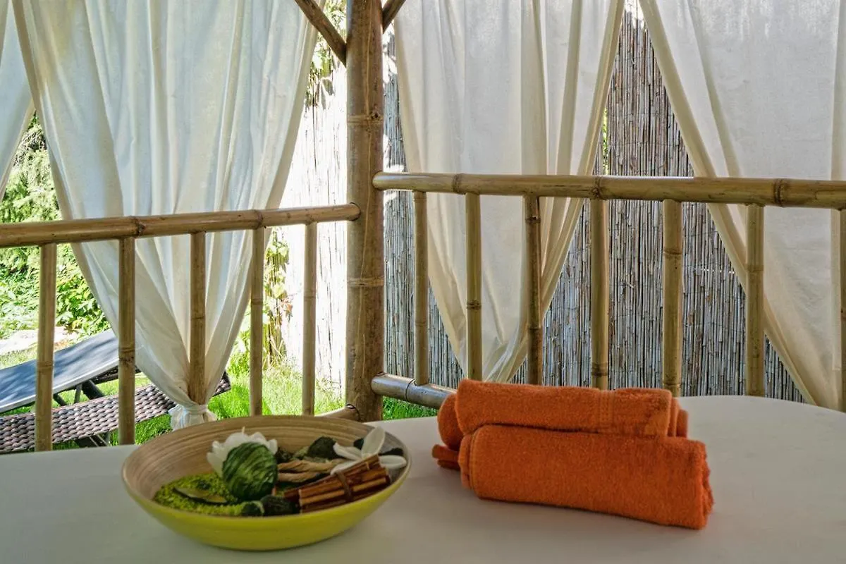 Holi Day Spa 2-Bett Zimmer App 4 Berlin