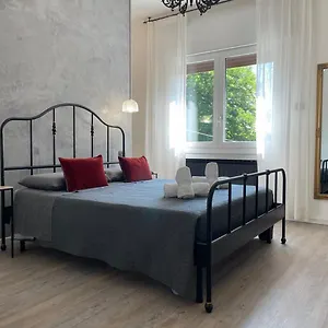  Apartment Casa Silvano Italien