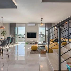  Apartment Penthouse Novigrad By Seeadria Agency Kroatien